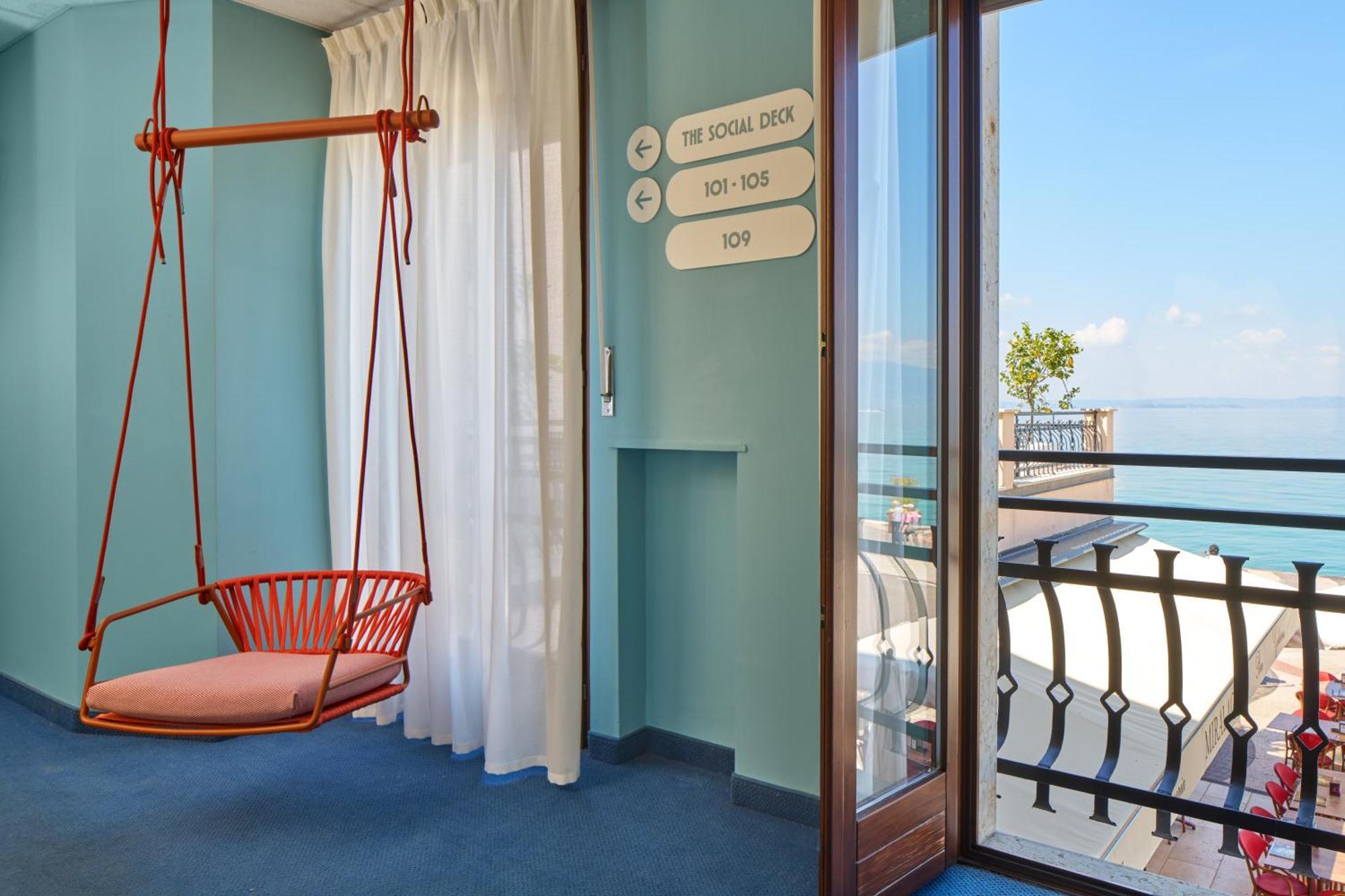 La Vista Postcard Hotel Лацизе Екстер'єр фото