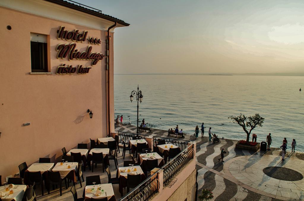 La Vista Postcard Hotel Лацизе Номер фото